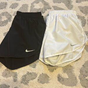 Nike Women’s Running Shorts Black and White Size Small